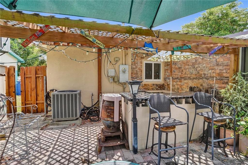 North Hollywood 4-1 B - Residential