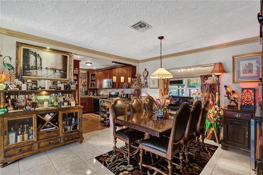 North Hollywood 4-1 B - Residential