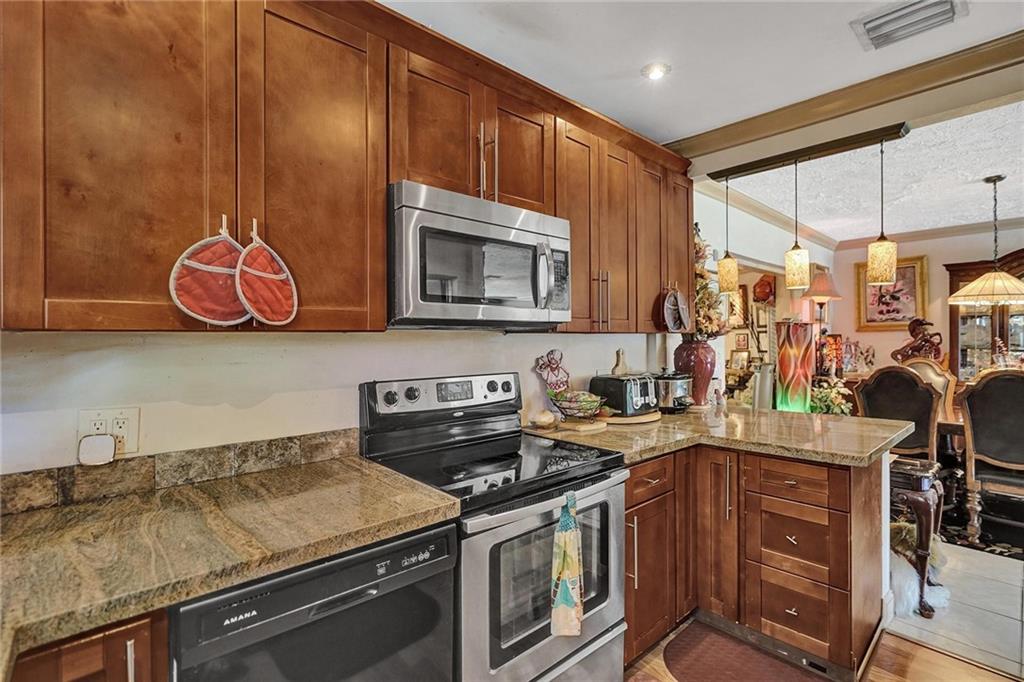 North Hollywood 4-1 B - Residential