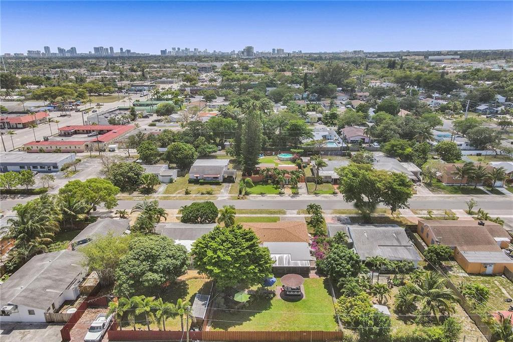 North Hollywood 4-1 B - Residential