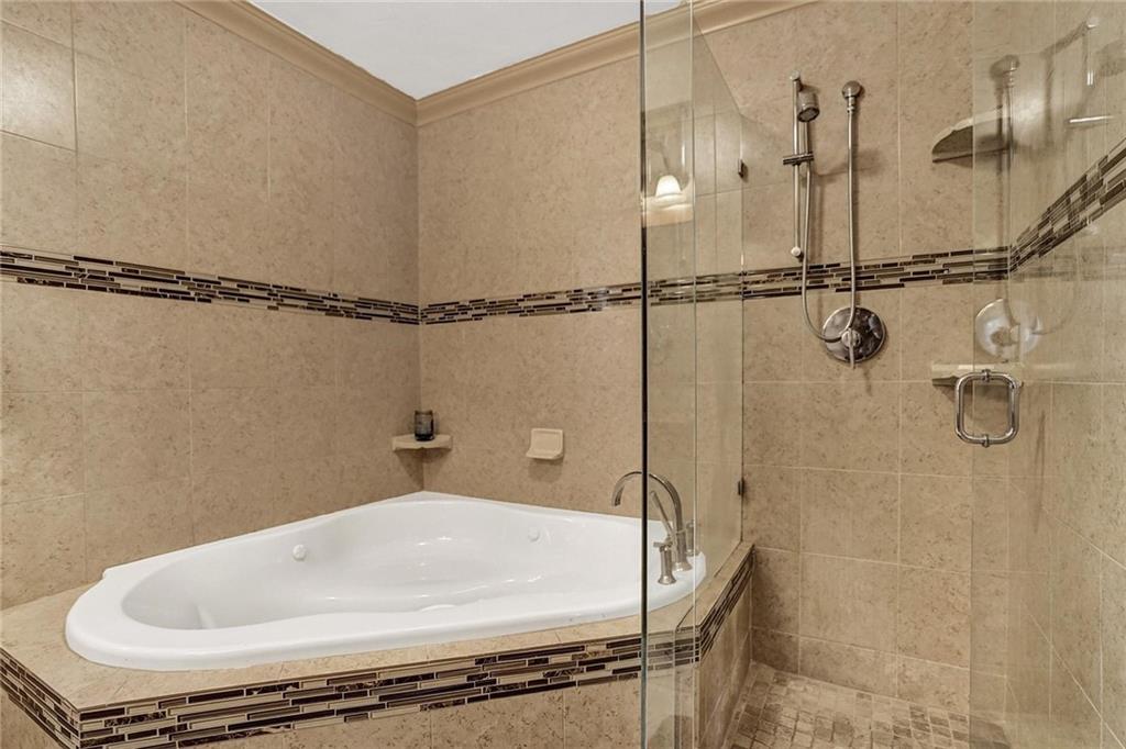 North Hollywood 4-1 B - Residential