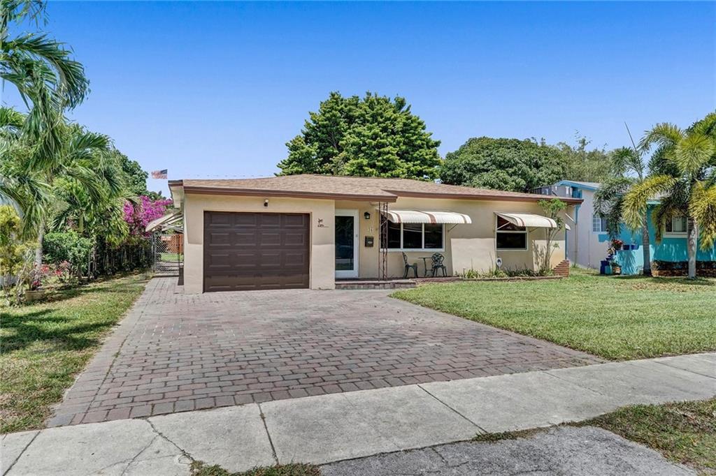 North Hollywood 4-1 B - Residential