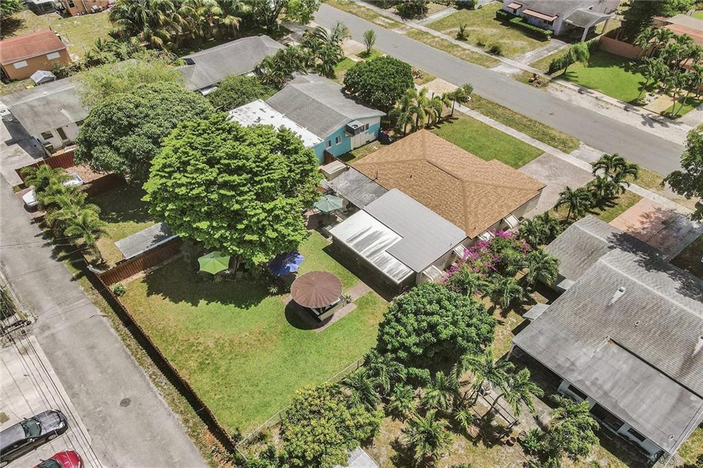 North Hollywood 4-1 B - Residential