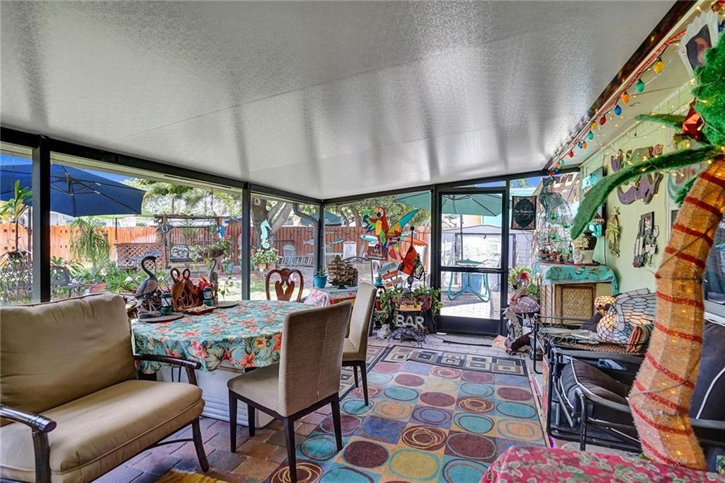 North Hollywood 4-1 B - Residential