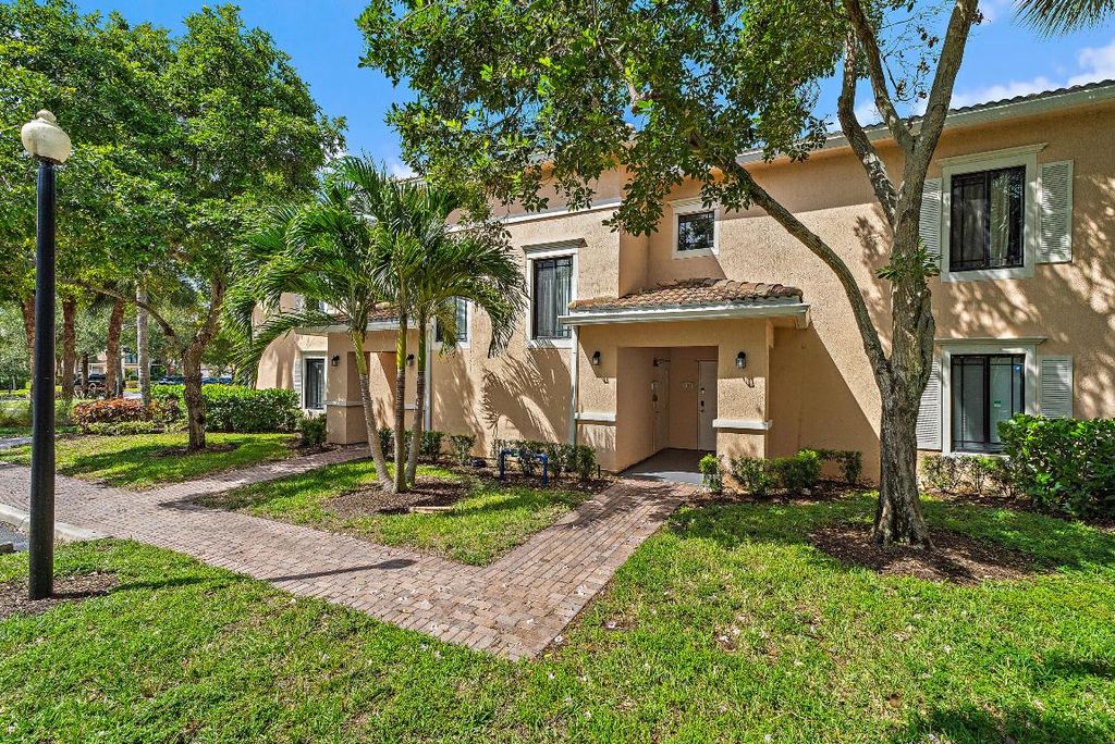 Photo of 2807 Veronia Drive #107, Palm Beach Gardens, FL 33410 (MLS # R11126378)