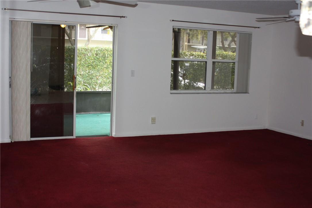 Springtree West Cove - Residential