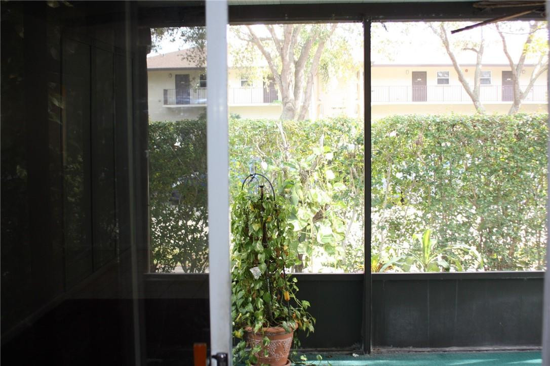 Springtree West Cove - Residential