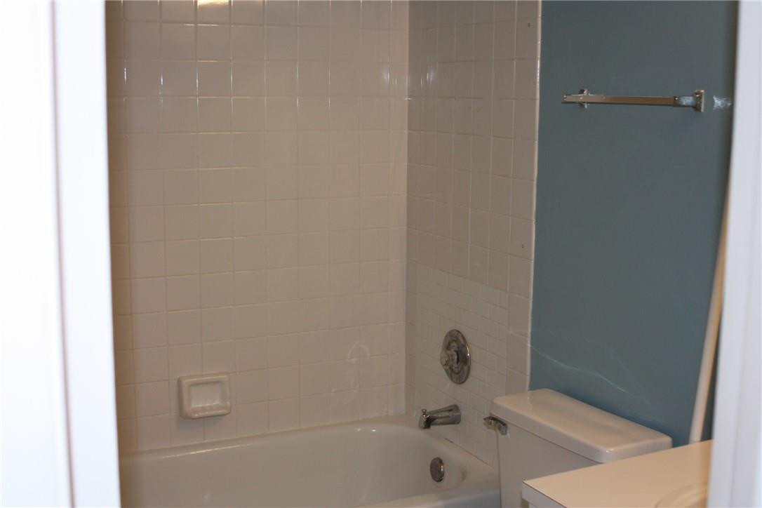 Springtree West Cove - Residential