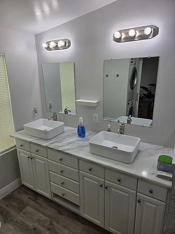 Siesta Lago - Residential