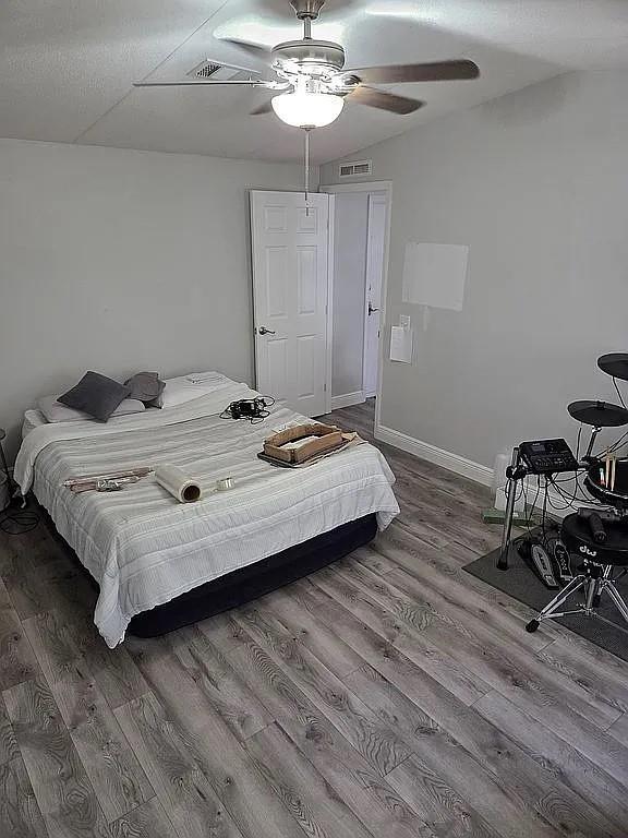 Siesta Lago - Residential