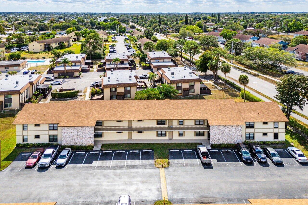 SHERWOOD VILLAGE CONDO - Residential