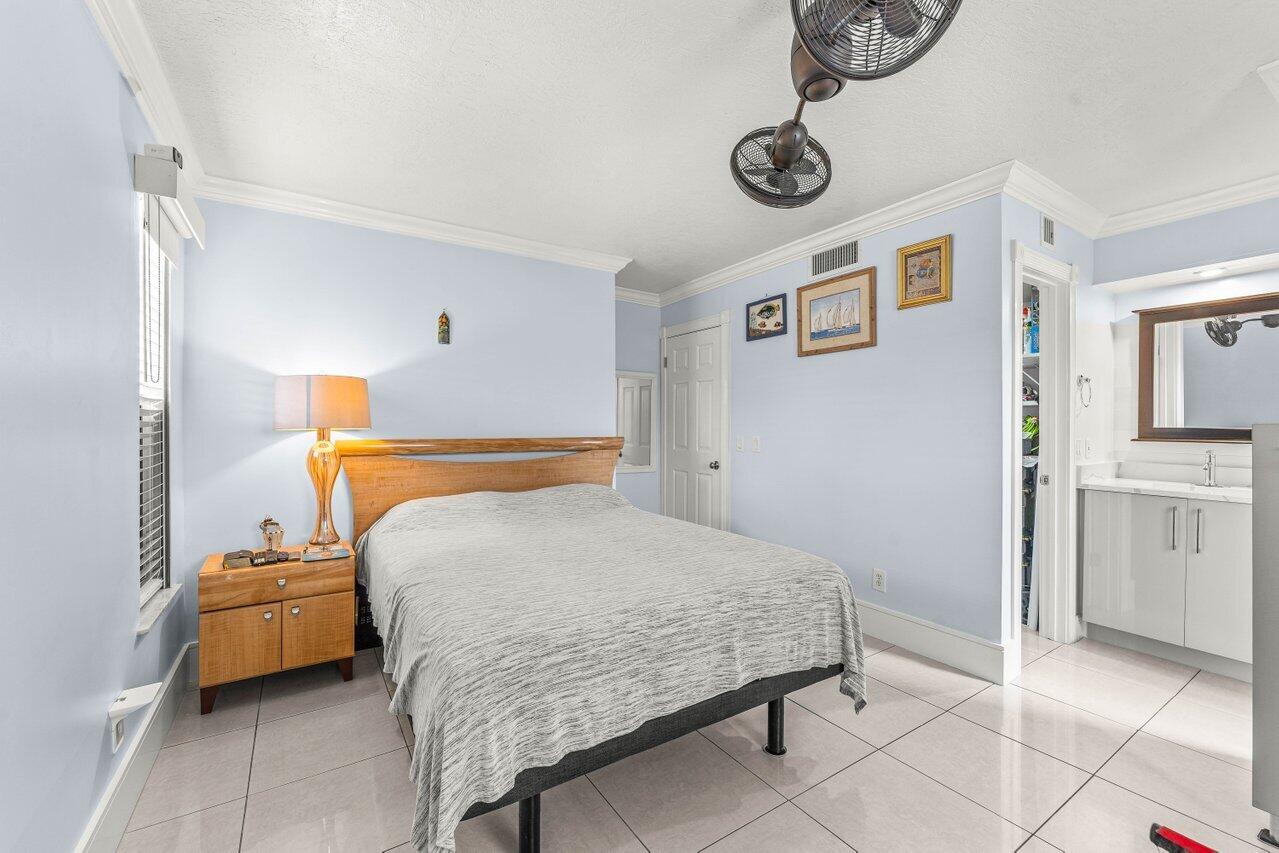 SHERWOOD VILLAGE CONDO - Residential