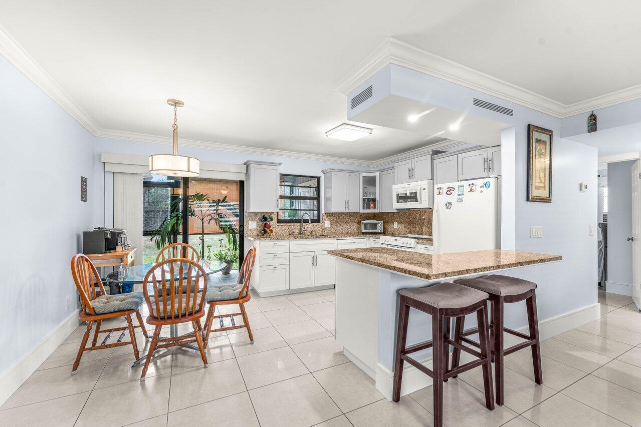 SHERWOOD VILLAGE CONDO - Residential