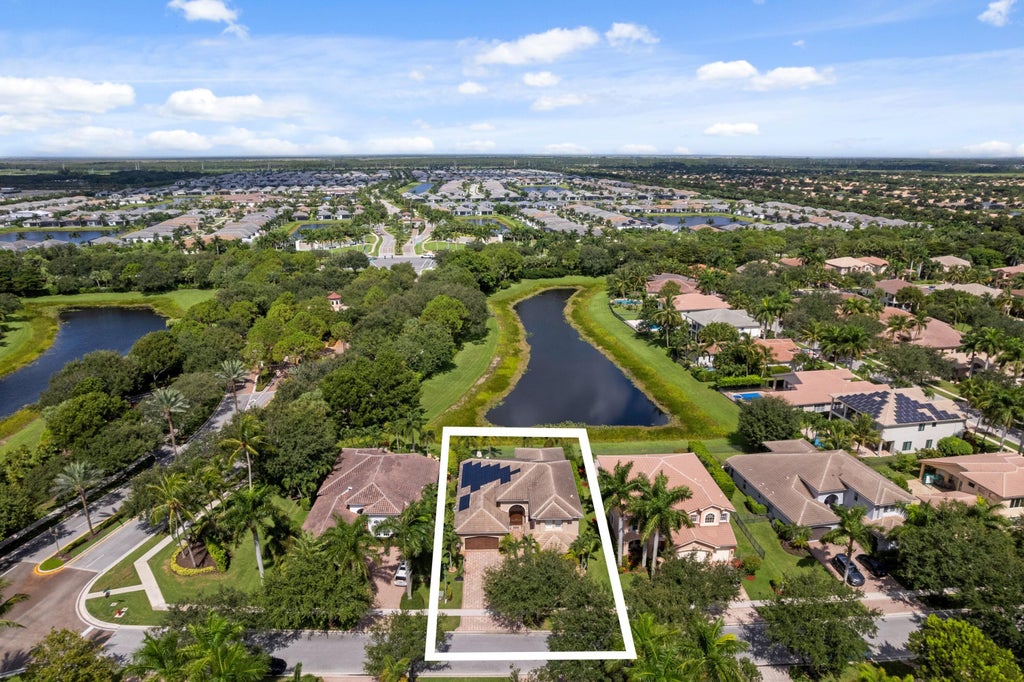 Photo of 11241 Brandywine Lake Way, Boynton Beach, FL 33473 (MLS # B26063337)