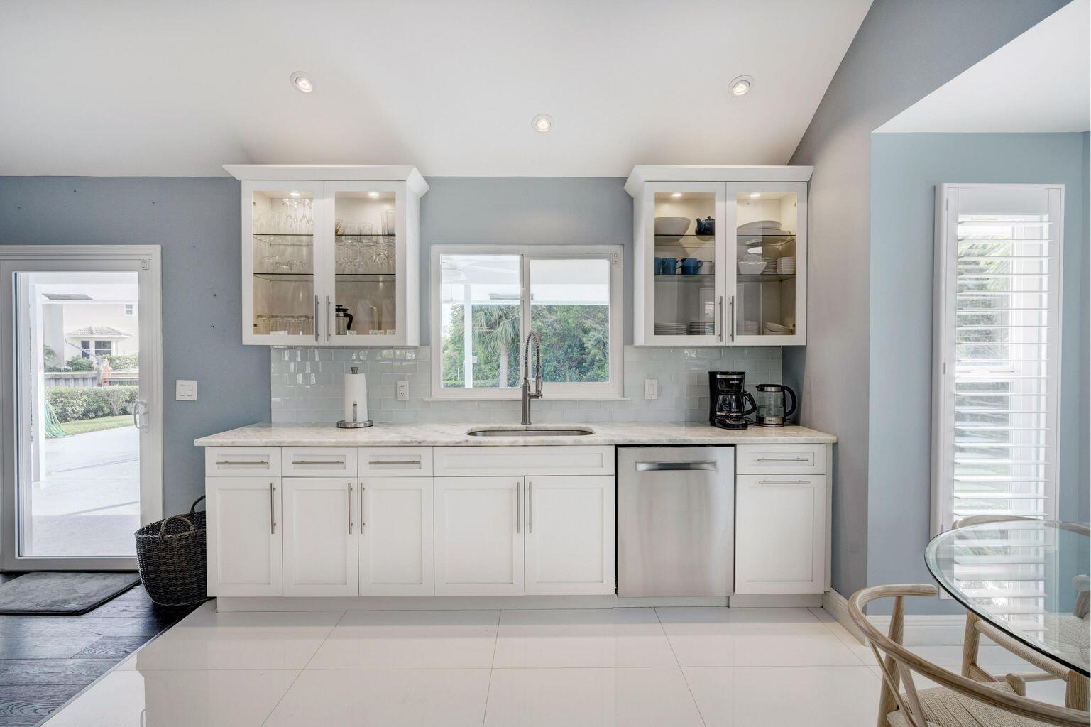 TEQUESTA PINES - Residential Lease