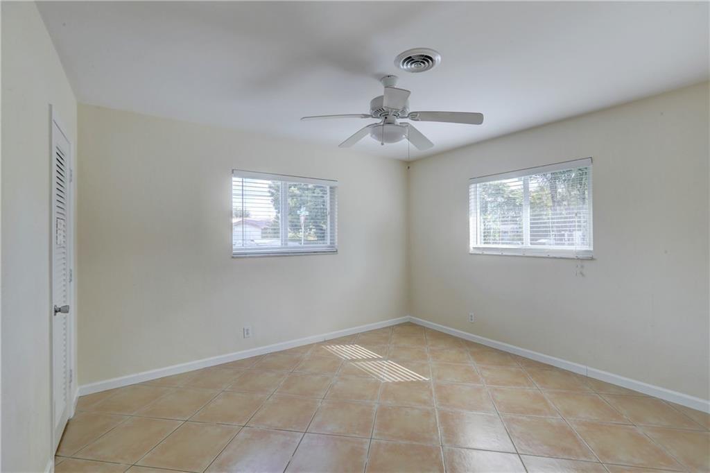 Oakland Park Second Add 2 - Residential Lease
