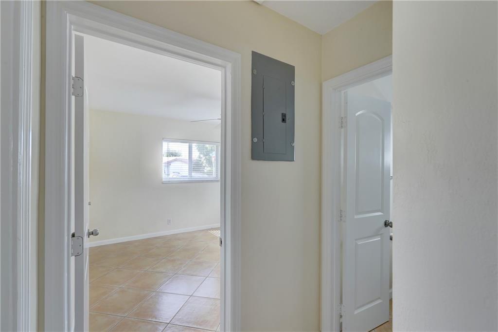 Oakland Park Second Add 2 - Residential Lease