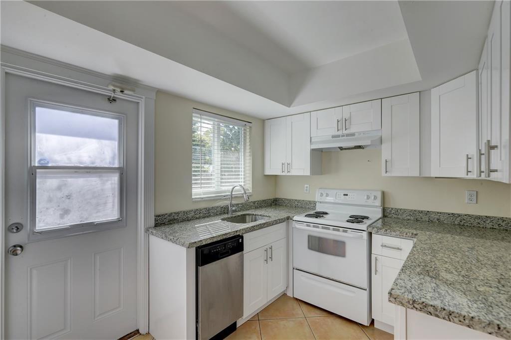 Oakland Park Second Add 2 - Residential Lease
