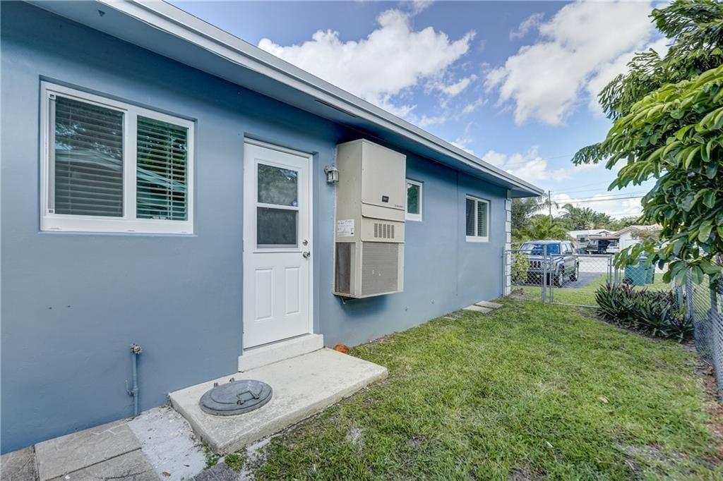 Oakland Park Second Add 2 - Residential Lease