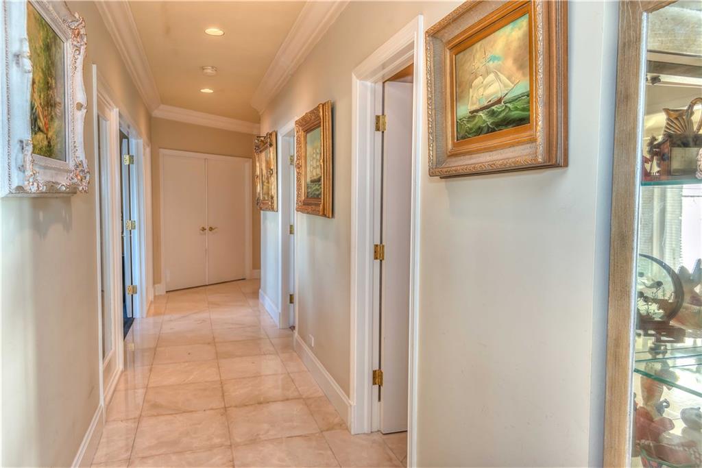 Isla Bahia 47-27 B - Residential