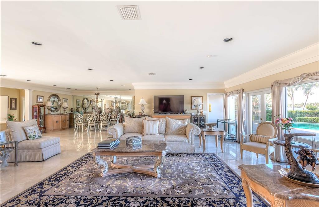 Isla Bahia 47-27 B - Residential