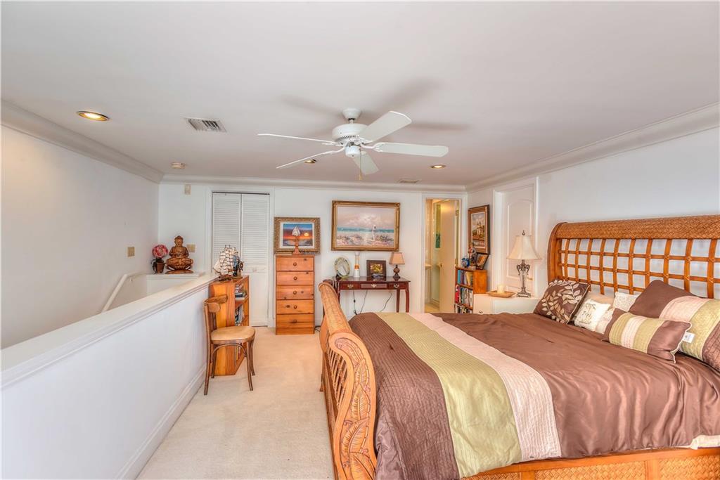 Isla Bahia 47-27 B - Residential