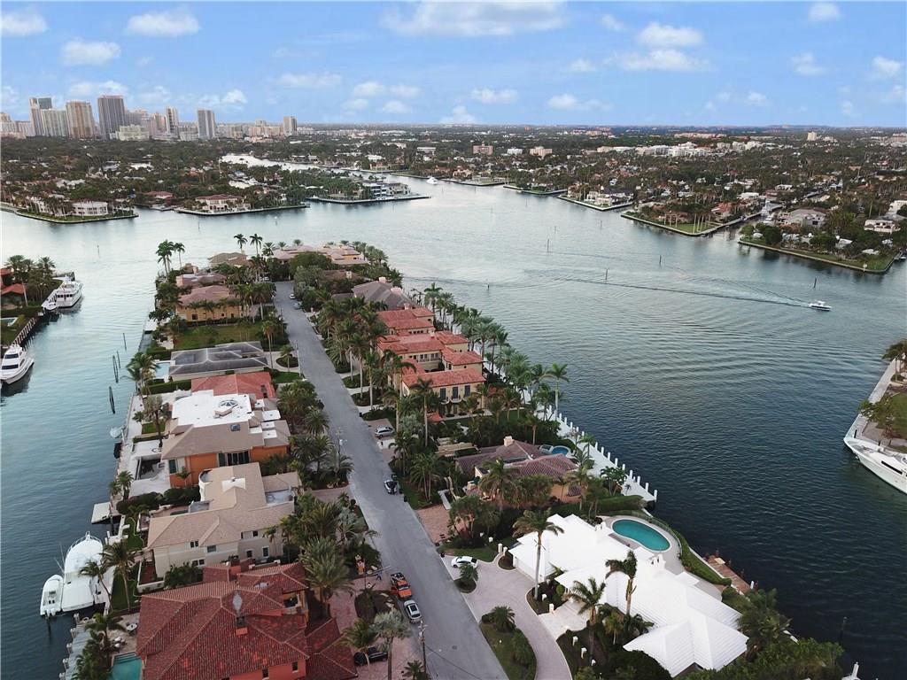 Isla Bahia 47-27 B - Residential