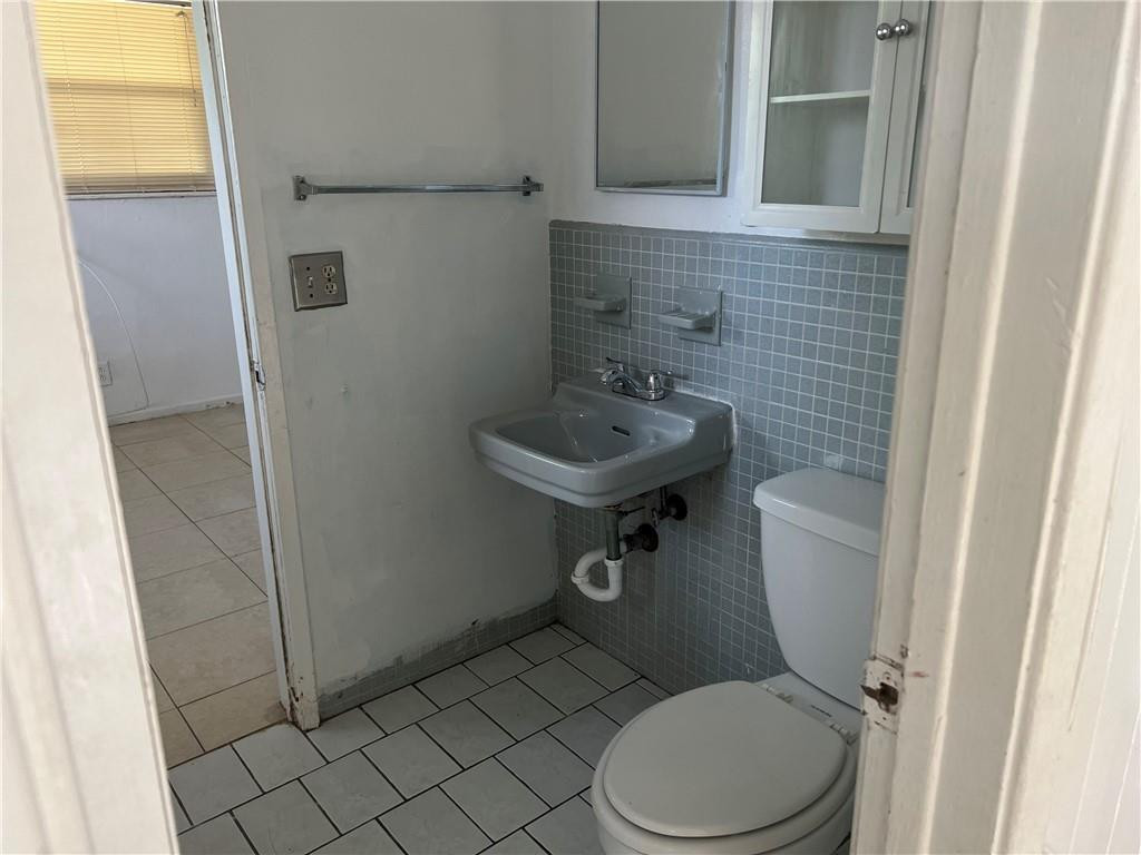 KENDALL GREEN SEC - Residential Lease