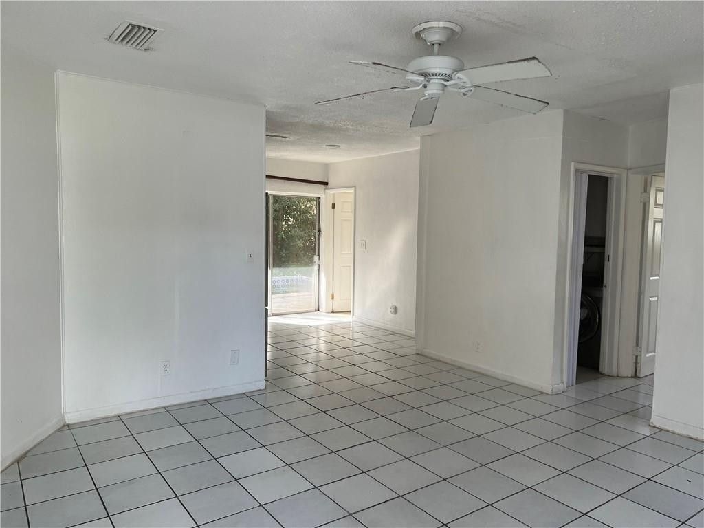 Photo of 10 NW 19th Street, Pompano Beach, FL 33060 (MLS # B26018172)