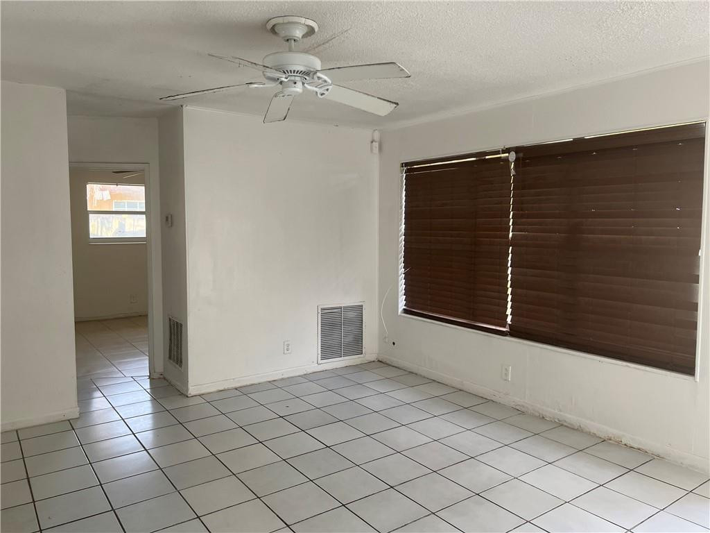 KENDALL GREEN SEC - Residential Lease
