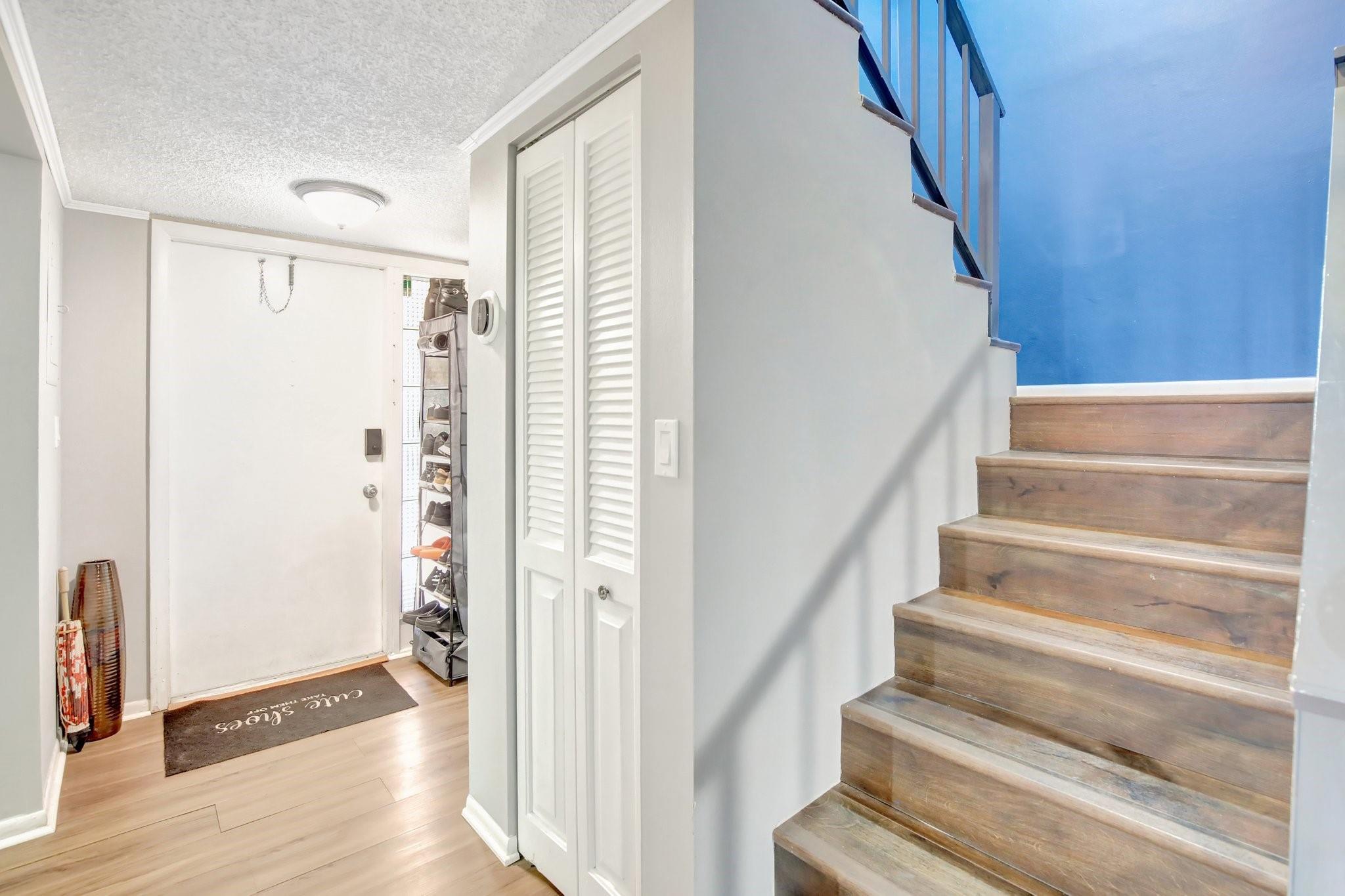 Lago West Condominiums - Residential