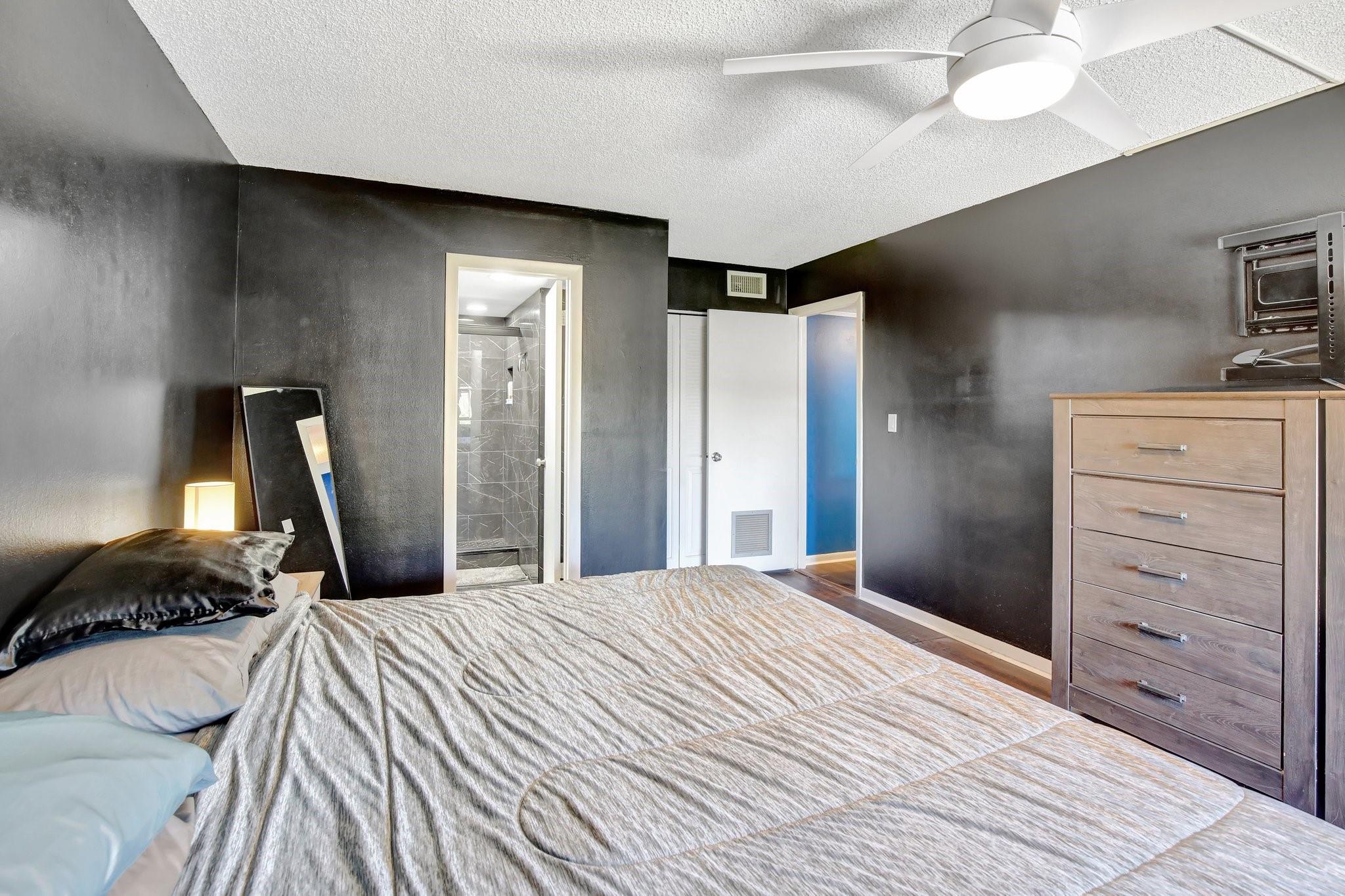 Lago West Condominiums - Residential