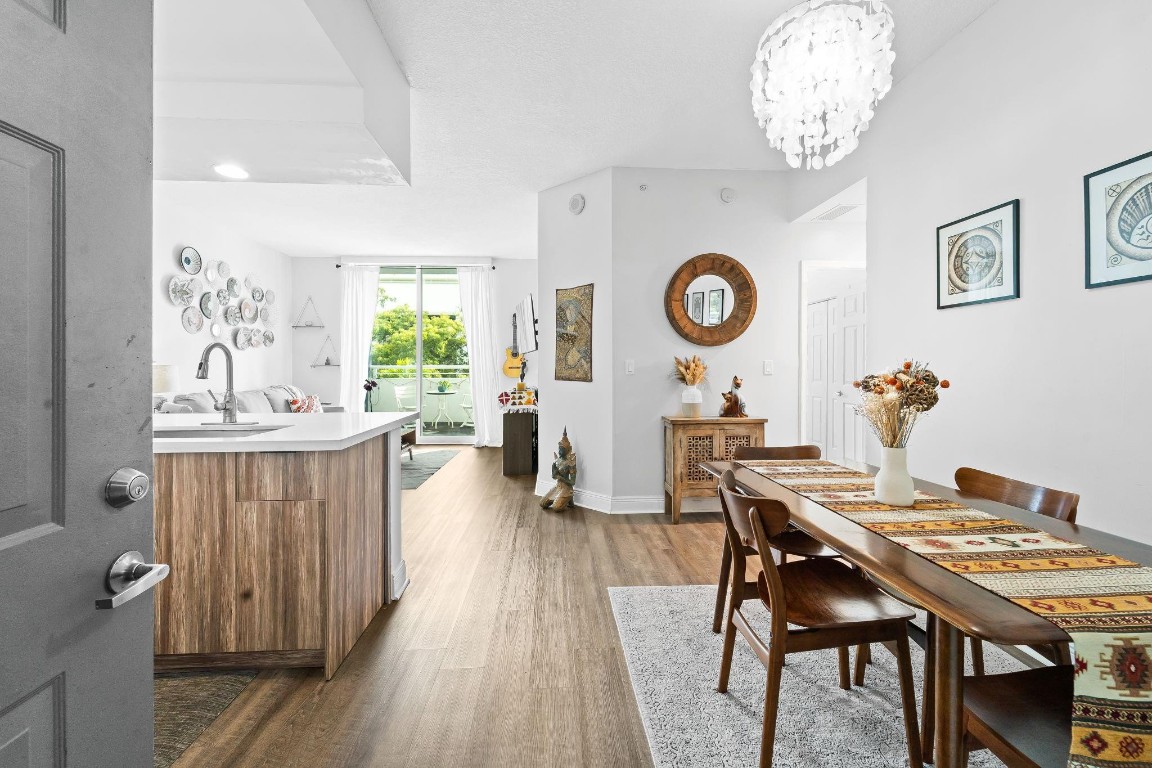 275 NE 18 Street 202