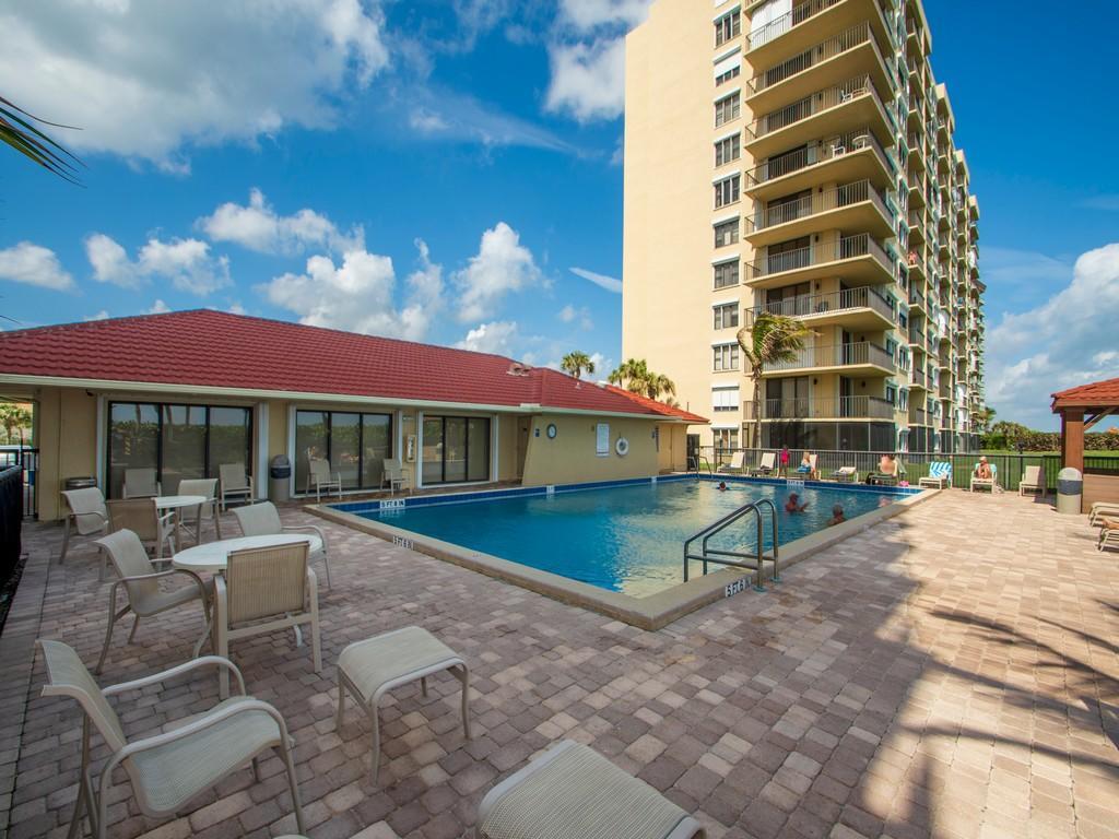 OCEAN HARBOUR SOUTH CONDOMINIUM - Residential