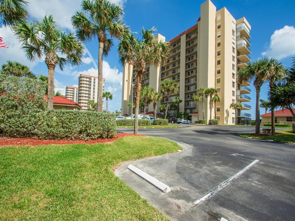 OCEAN HARBOUR SOUTH CONDOMINIUM - Residential