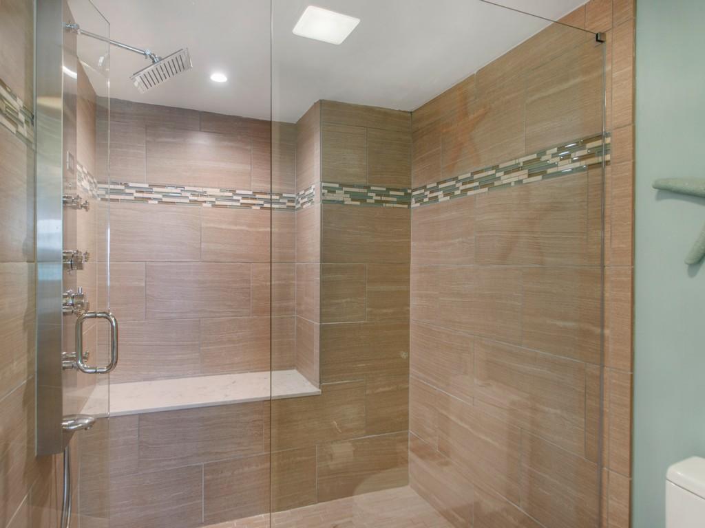 OCEAN HARBOUR SOUTH CONDOMINIUM - Residential