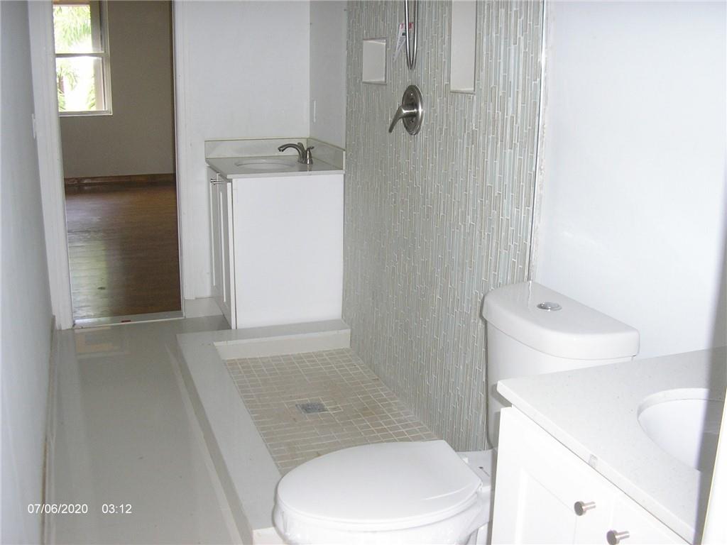 Hillsboro Country Club 02 - Residential