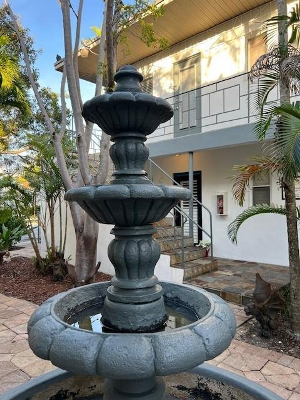 Photo of 608 SE 6th Street #21, Fort Lauderdale, FL 33301 (MLS # F10479751)