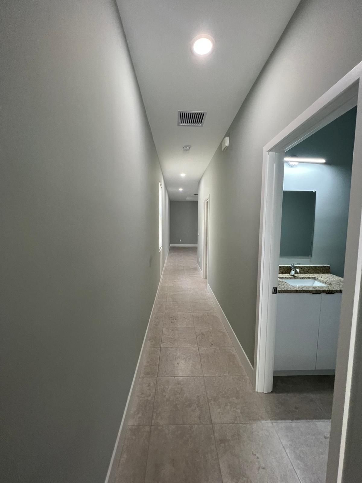 LAKE WORTH TOWN OF - Residential Lease