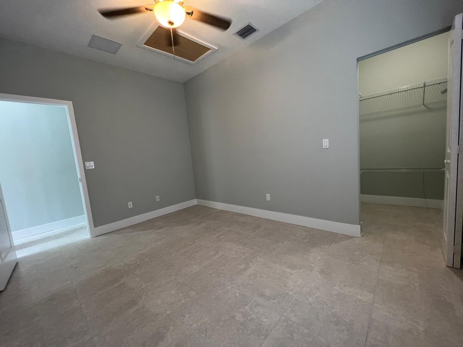 LAKE WORTH TOWN OF - Residential Lease