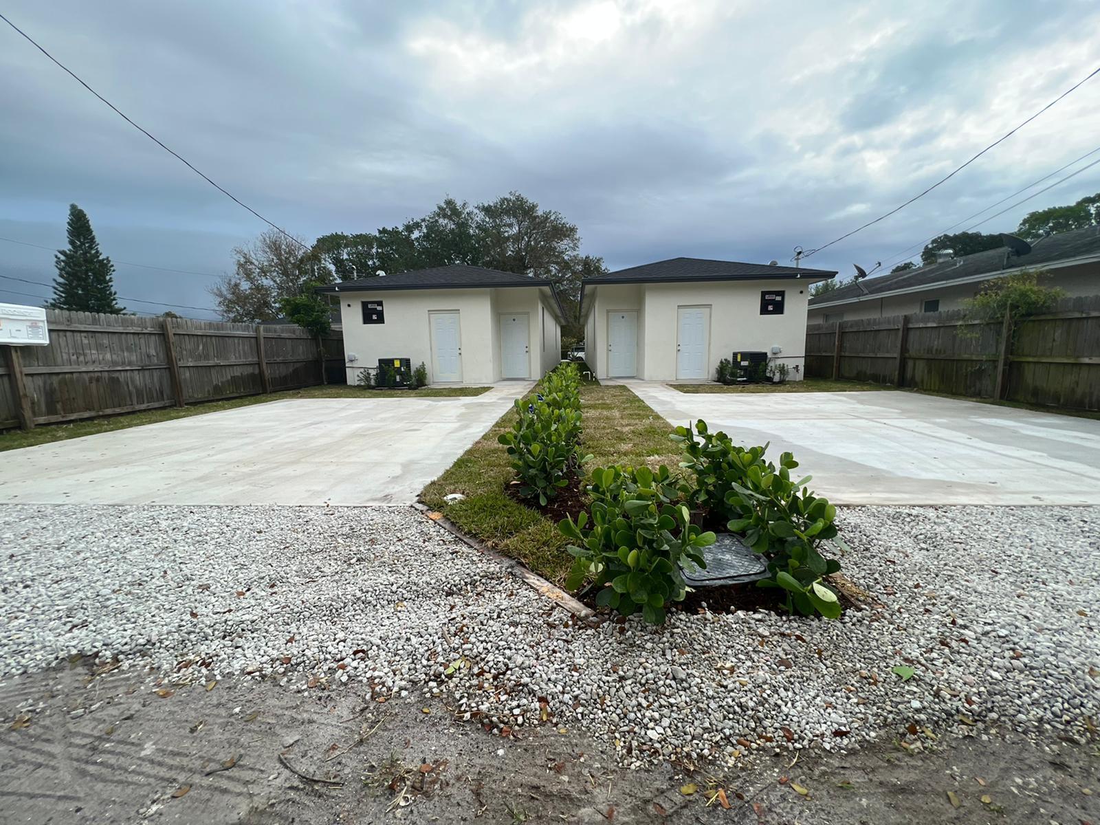 LAKE WORTH TOWN OF - Residential Lease