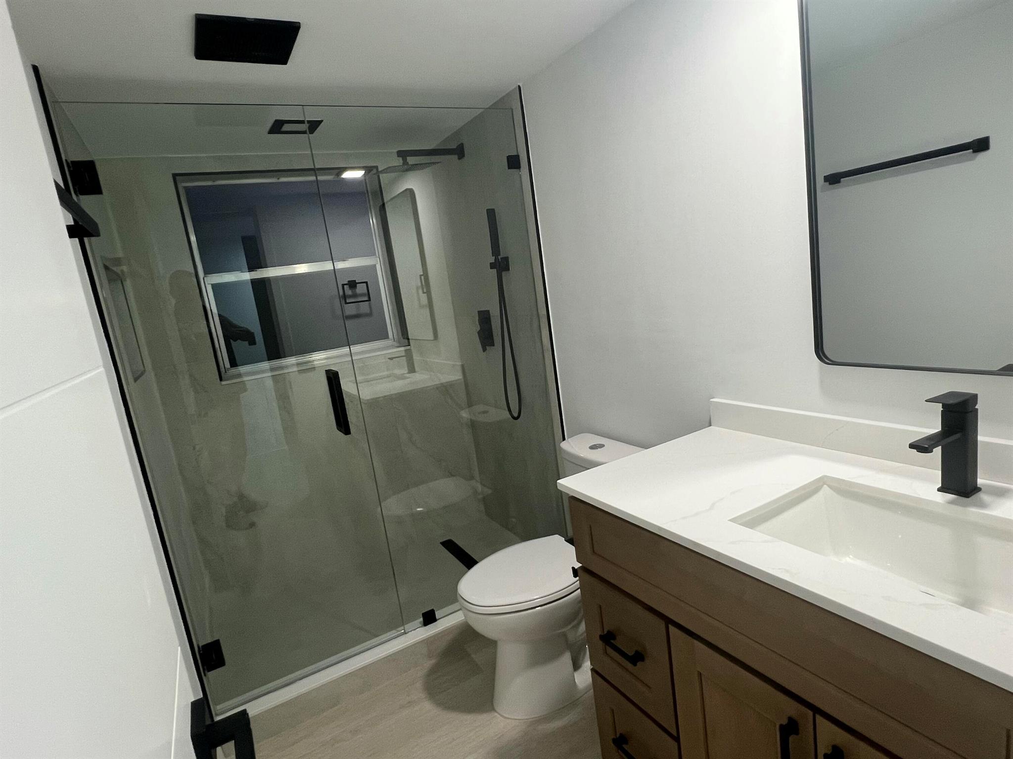 NO 38 PALM-AIRE COUNTRY C - Residential Lease