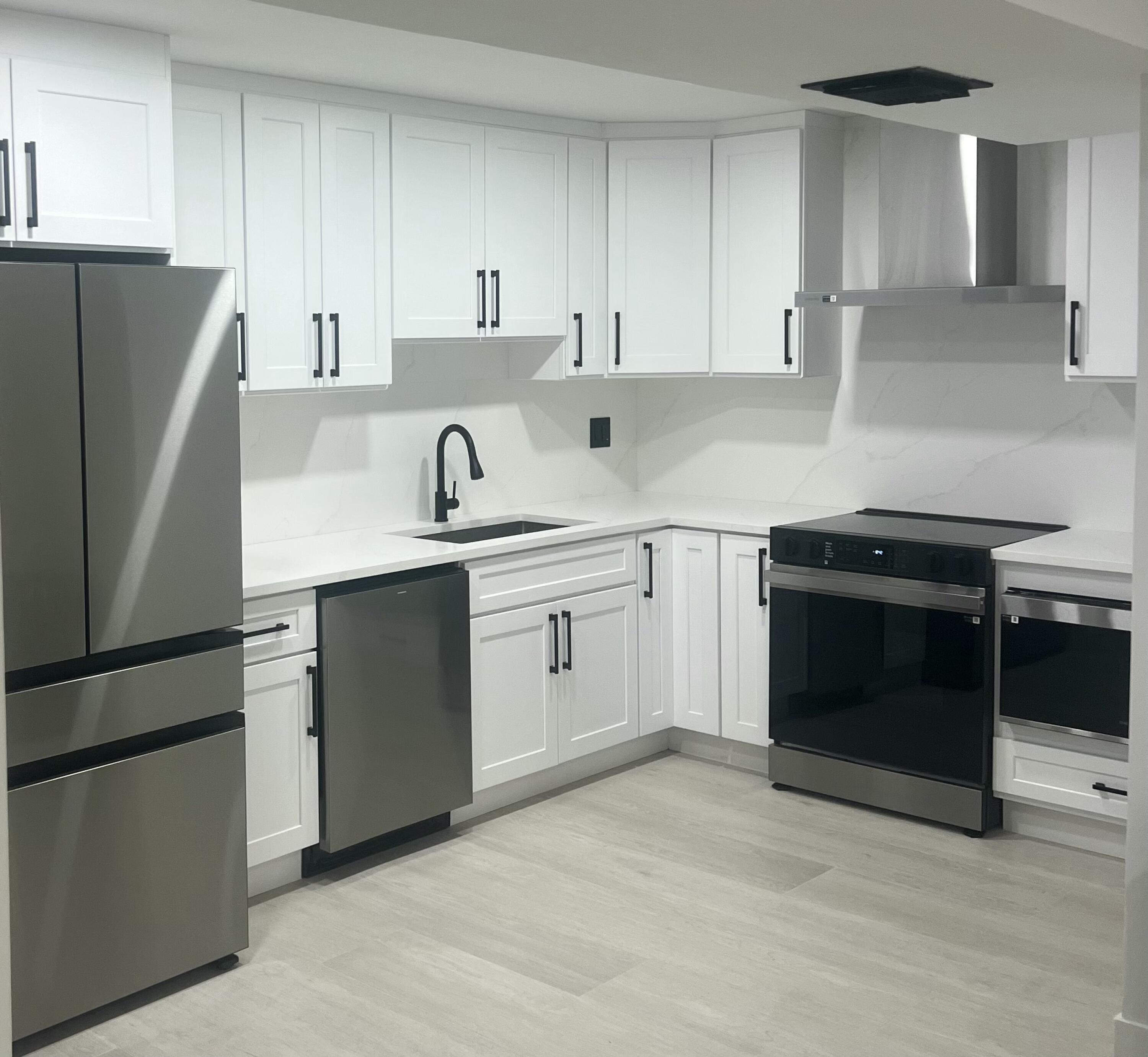 NO 38 PALM-AIRE COUNTRY C - Residential Lease