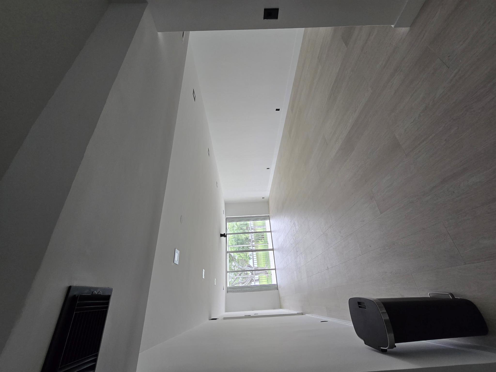 NO 38 PALM-AIRE COUNTRY C - Residential Lease