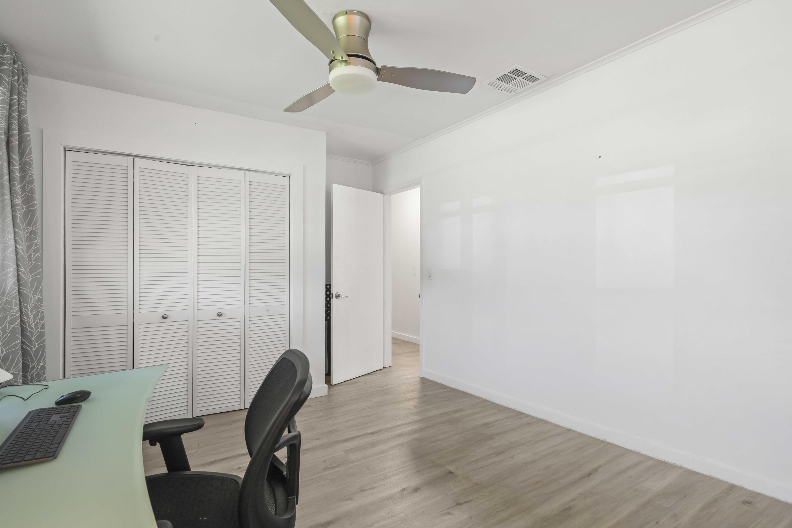 WINFIELD PARK UNIT 1 - Residential
