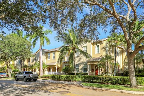 121 Seagrape Drive 102 Jupiter FL 33458