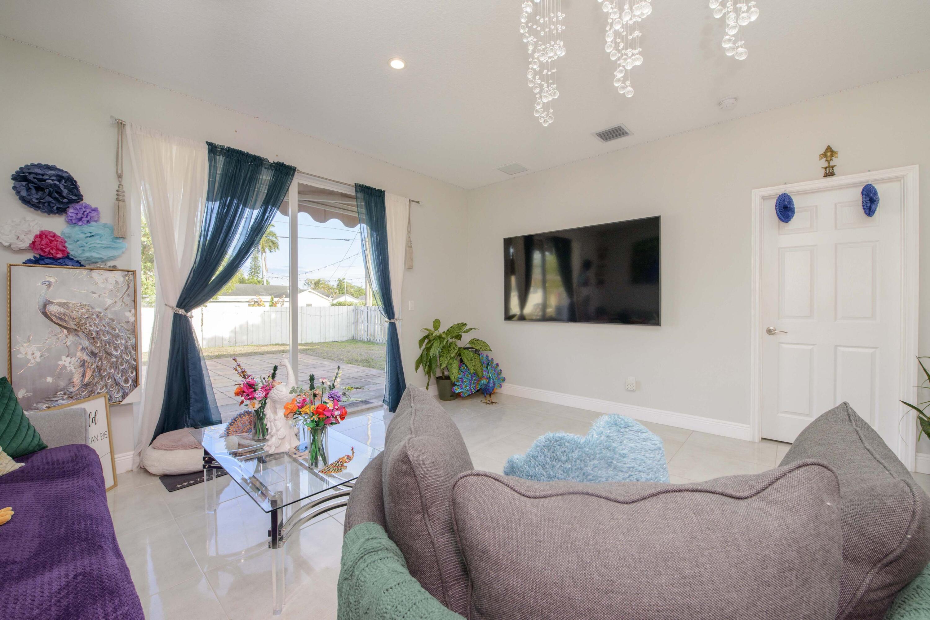 GREENACRES 2 - Residential