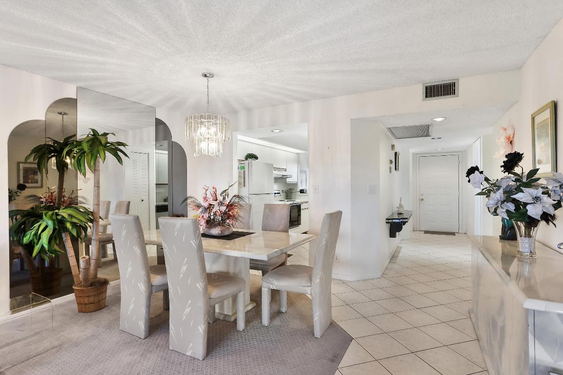 WYNMOOR VILLAGE - Residential