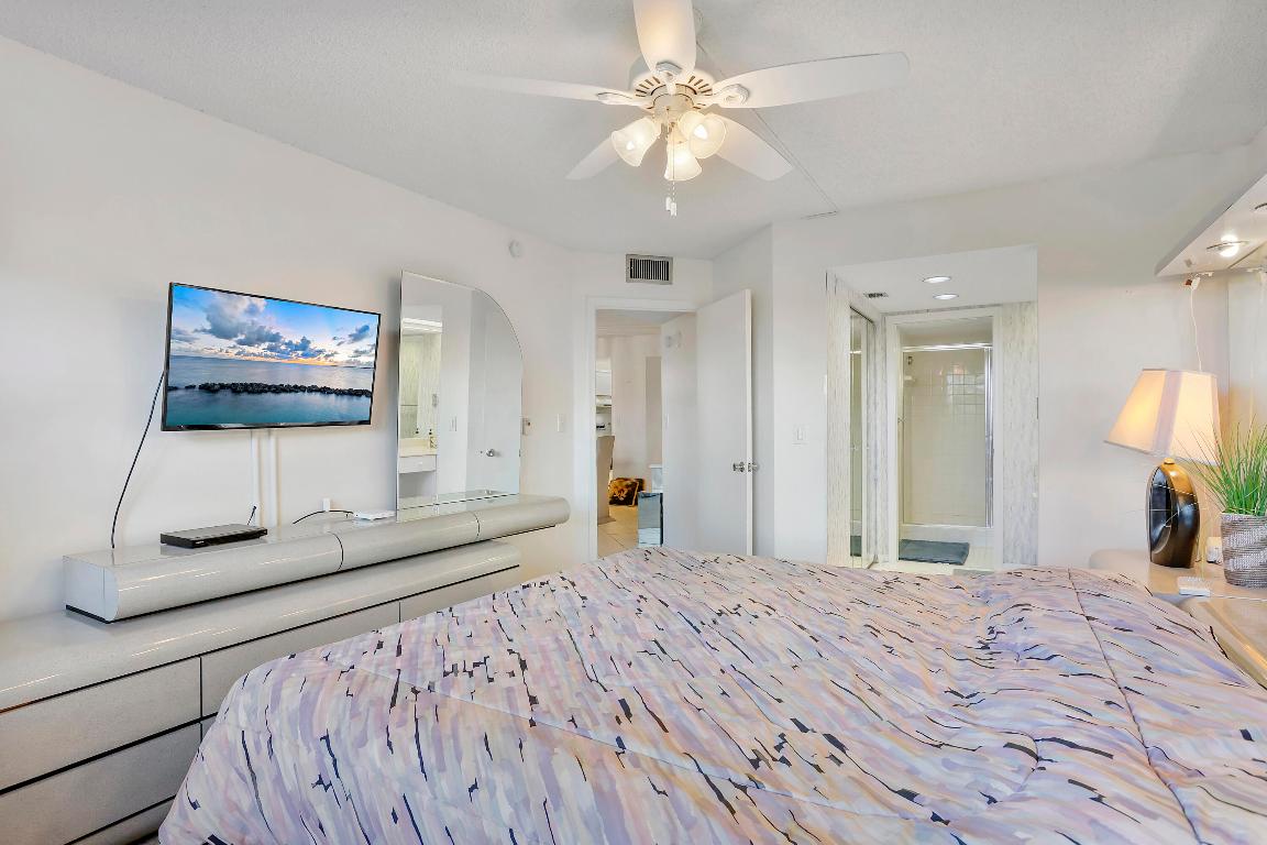 WYNMOOR VILLAGE - Residential