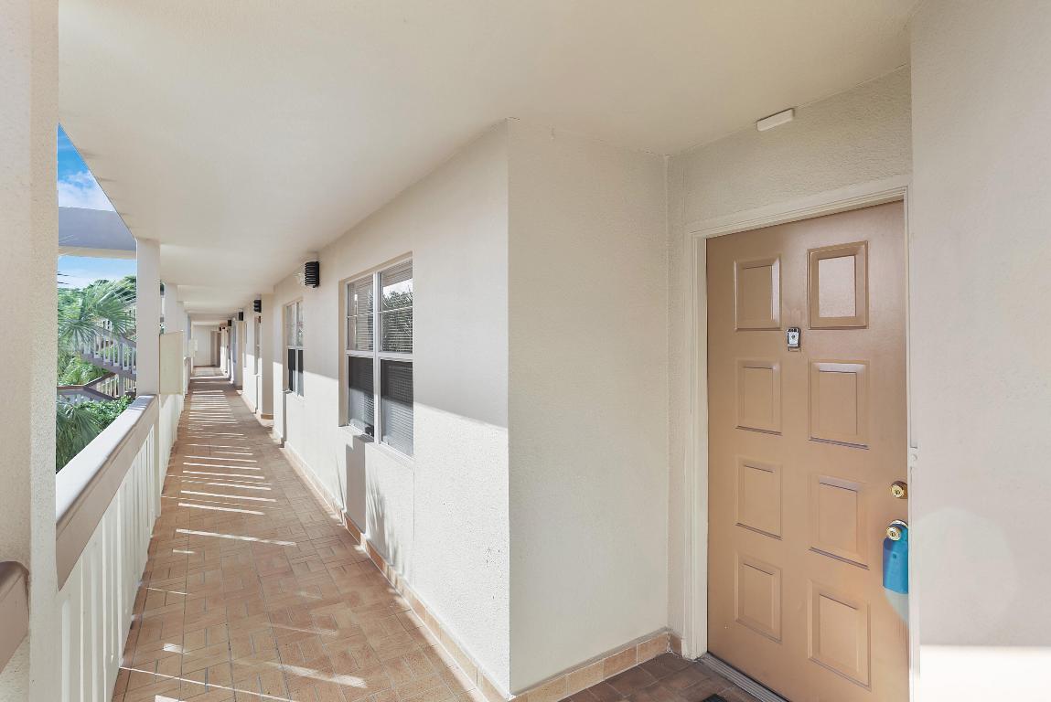 WYNMOOR VILLAGE - Residential